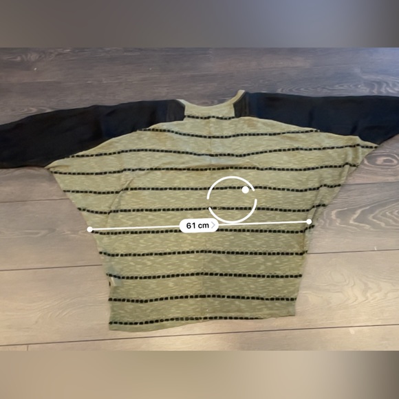 Harmony Mesh 3/4 Sleeve Olive Green Striped See Through Woven Slouchy Sweater - Picture 13 of 16